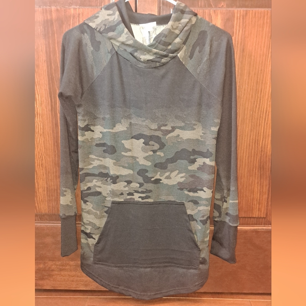 LuLaRoe Amber Lightweight Hoodie